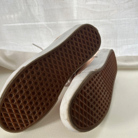 Women's High Top Vans - Pink/Metallic Rose Gold - Picture 5 of 7